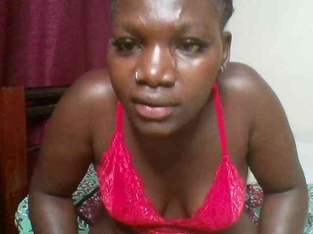 Lara61 webcam