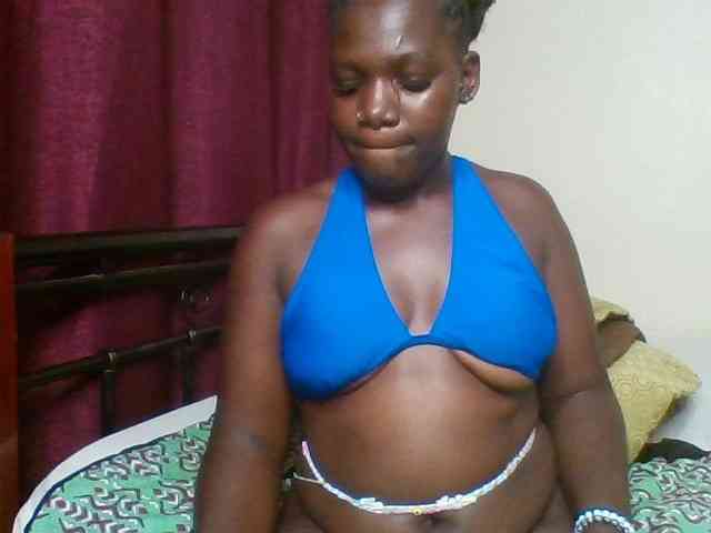 Lara61 webcam