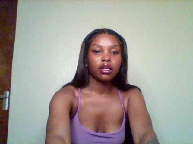 Nafartariee Live Webcam on BongaCams