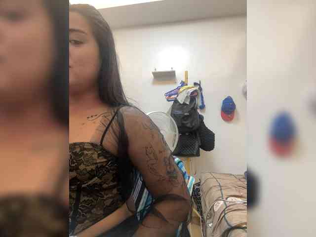 Velvetsuck webcam