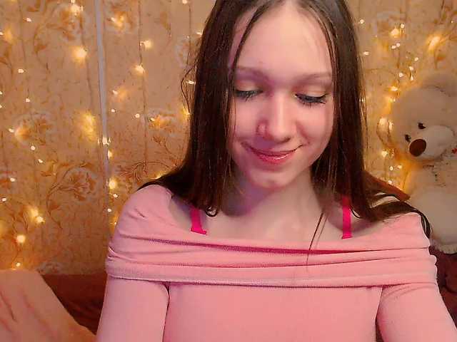 fluffy-kitty-'s BongaCams show and profile