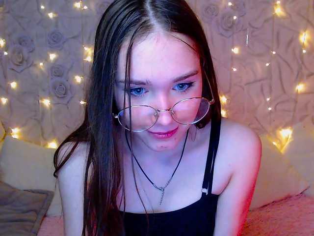fluffy-kitty- – webcam model profile photo
