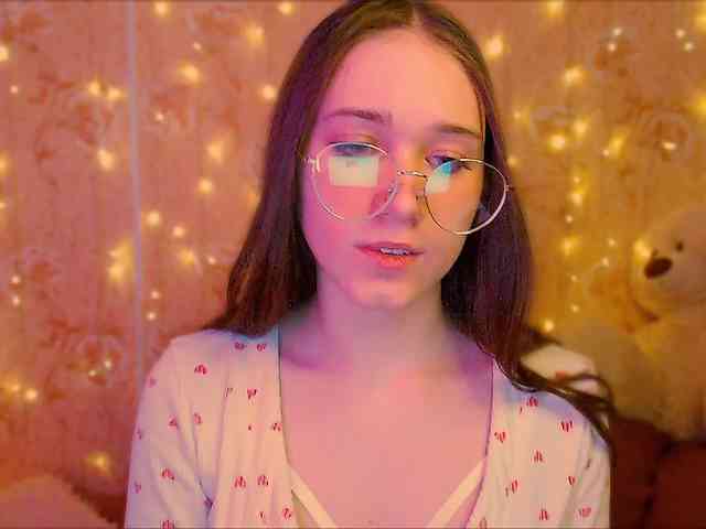 fluffy-kitty- webcam