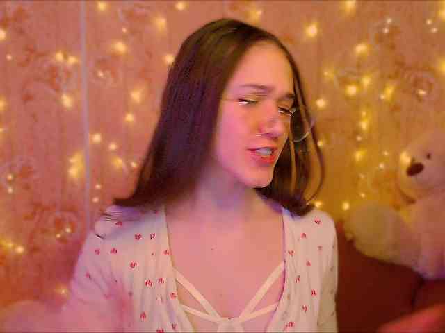 fluffy-kitty- webcam