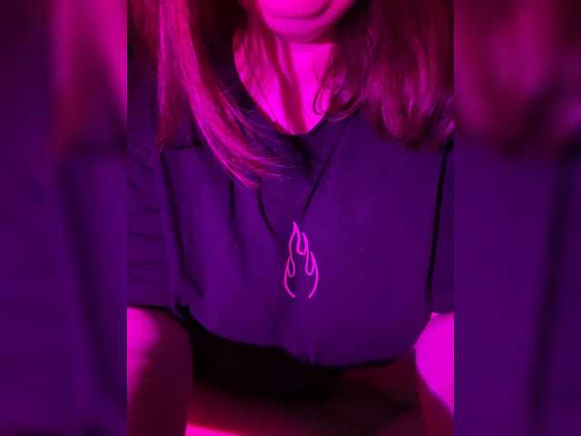 Anzhelika02 – webcam model profile photo