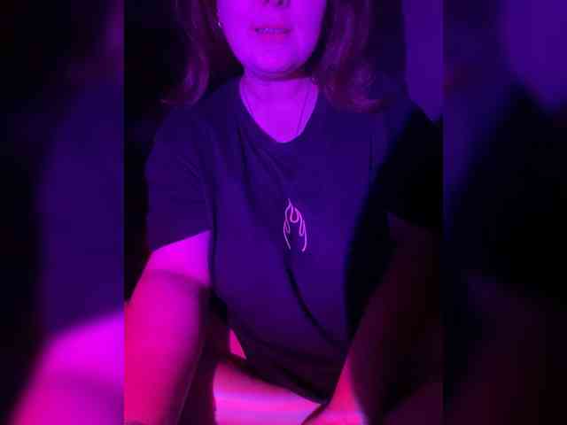 Anzhelika02 webcam