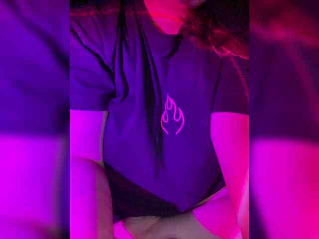 Anzhelika02 webcam