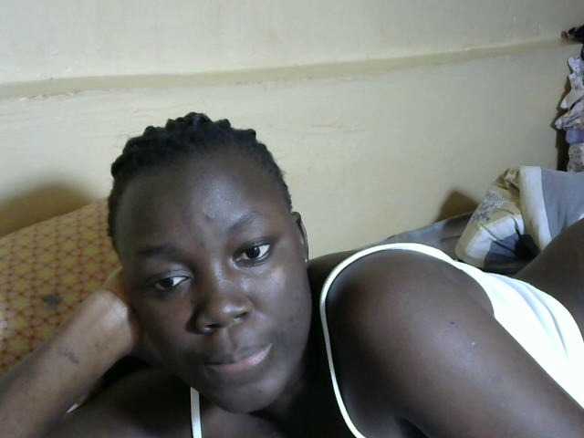 Yourgoddess1 webcam bongacams model stream image