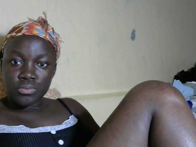 Yourgoddess1 webcam bongacams model stream image