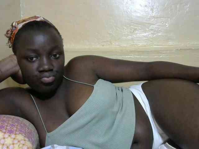 Yourgoddess1 webcam