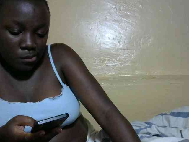 Yourgoddess1 webcam