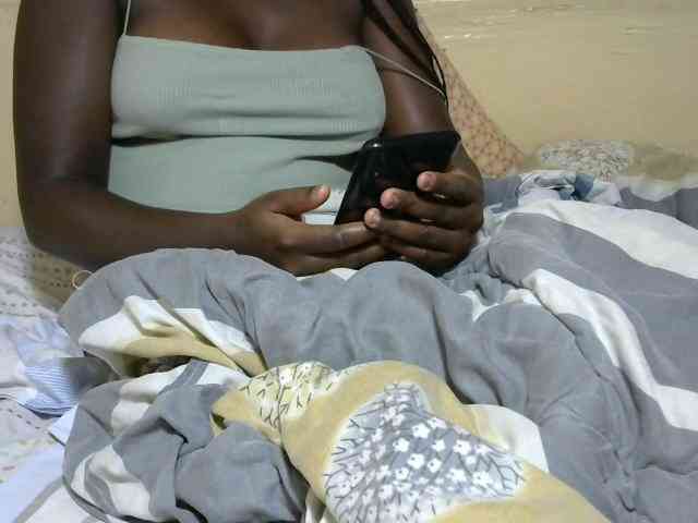 Yourgoddess1 webcam
