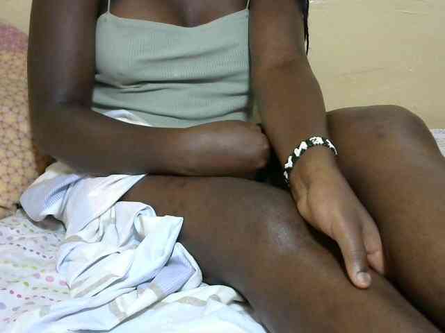 Yourgoddess1 webcam