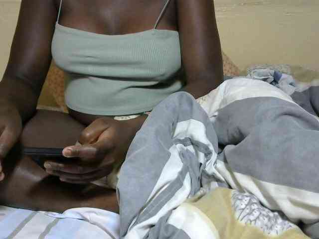 Yourgoddess1 webcam