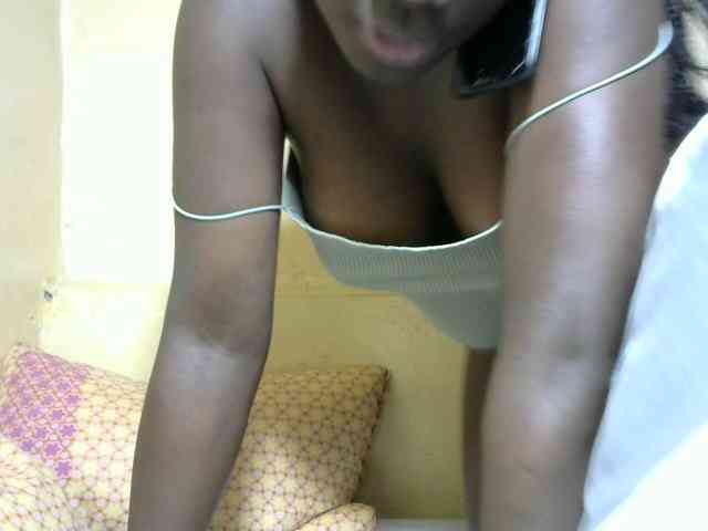 Yourgoddess1 webcam