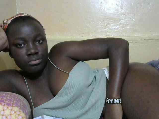 Yourgoddess1 webcam