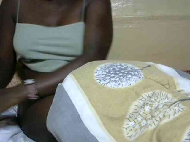 Yourgoddess1 webcam