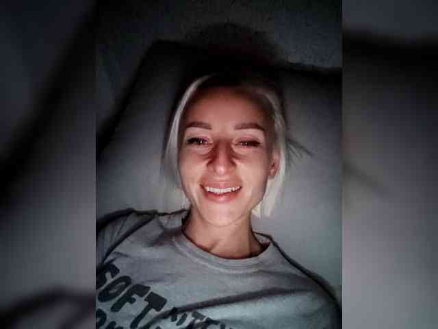 Anna-141 webcam