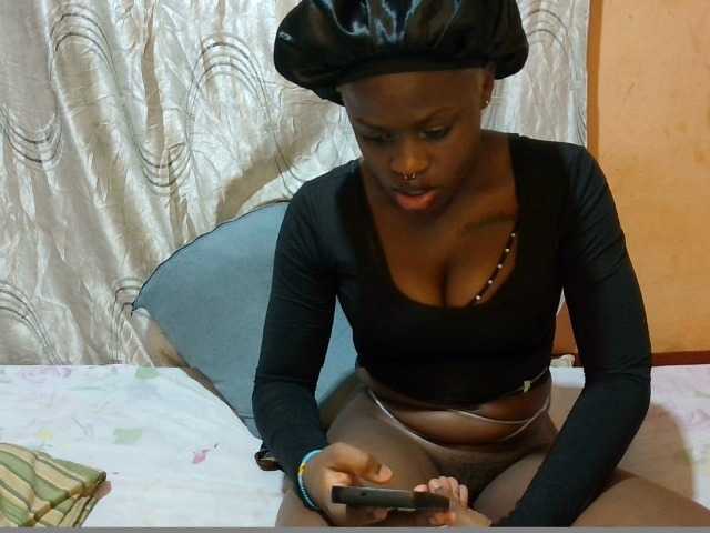 cute-mashall — hey i love yall dont forget to check my tip menu