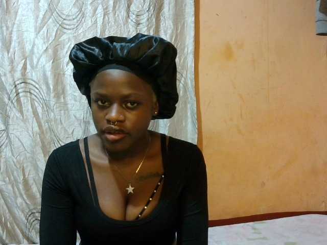 cute-mashall — hey i love yall dont forget to check my tip menu