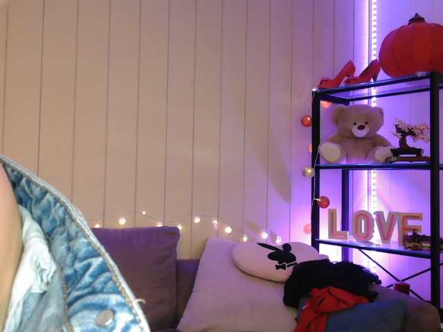 Lyscoquine's BongaCams show and profile