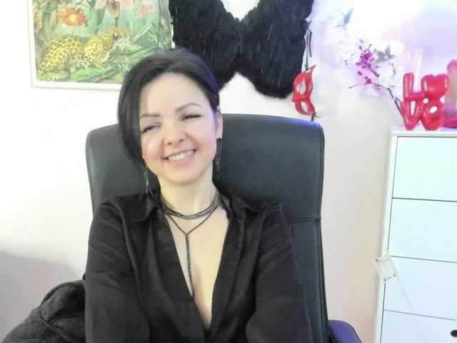 Mollybrunett from BongaCams is Freechat