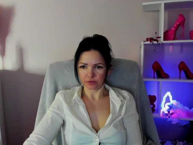 Mollybrunett's BongaCams show and profile