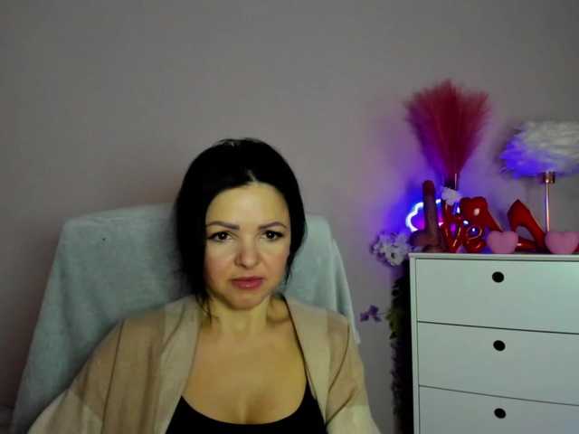 Mollybrunett's BongaCams show and profile