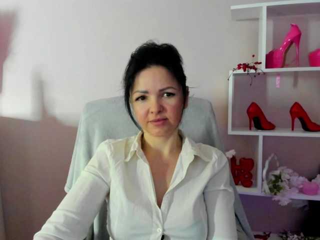 Mollybrunett's BongaCams show and profile