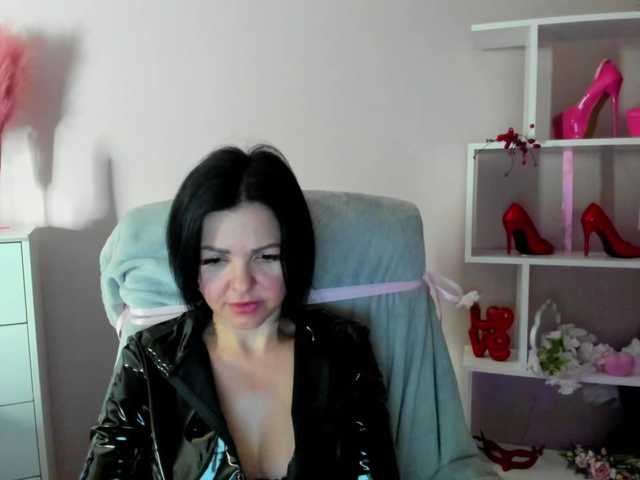 Mollybrunett's BongaCams show and profile