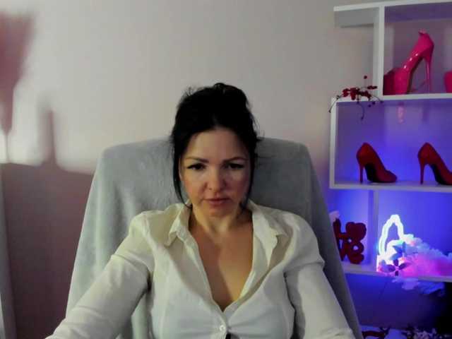 Mollybrunett's BongaCams show and profile