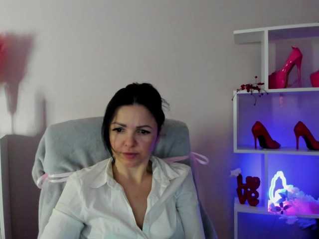 Mollybrunett's BongaCams show and profile