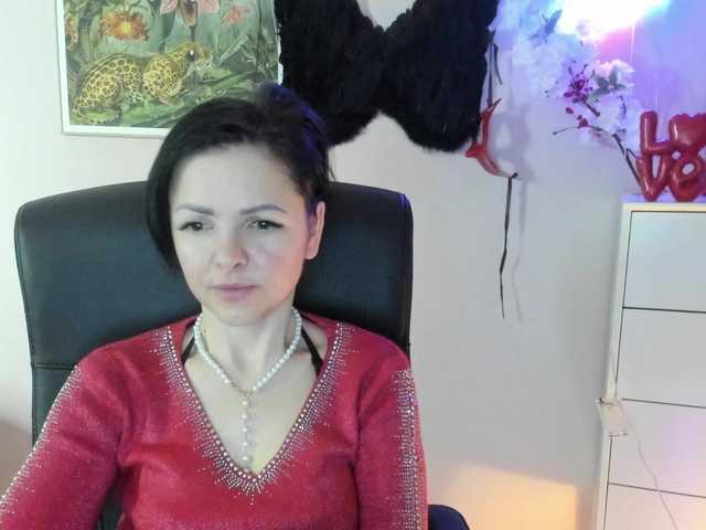 Mollybrunett ist eine der frechsten Camgirls aus Deutschland in einem Show auf BongaCams. Diese Tags sind relevant: White/Caucasian,Brunette,Shaved,