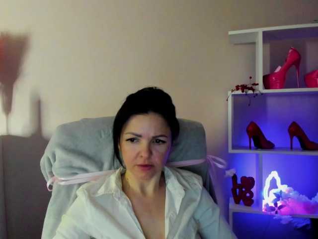 Mollybrunett's BongaCams show and profile