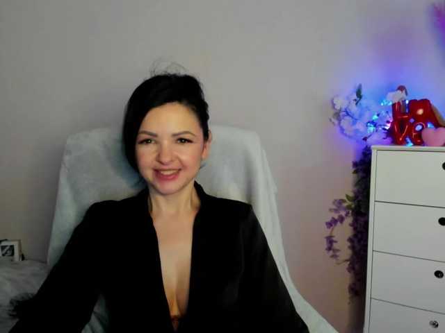 Mollybrunett's BongaCams show and profile