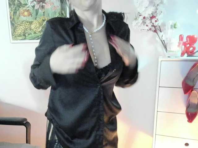 Mollybrunett from BongaCams is Freechat