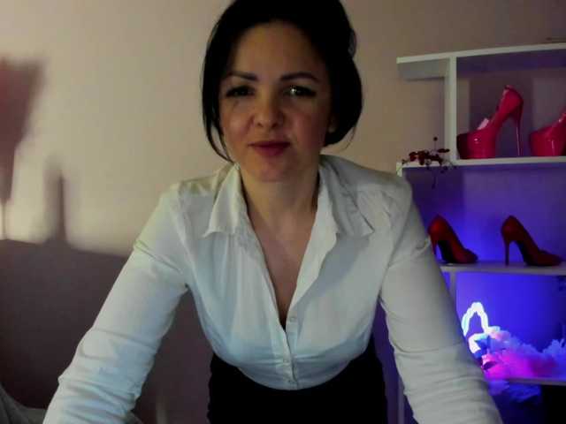 Mollybrunett's BongaCams show and profile