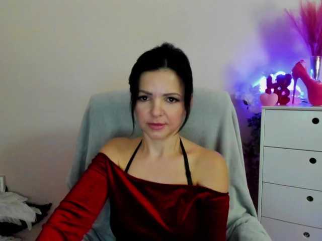 Mollybrunett's BongaCams show and profile