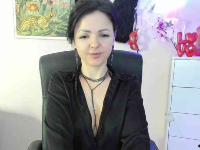 Mollybrunett Live Webcam on BongaCams