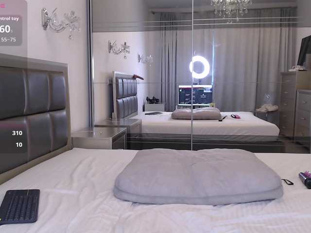 ailinaioki's BongaCams show and profile