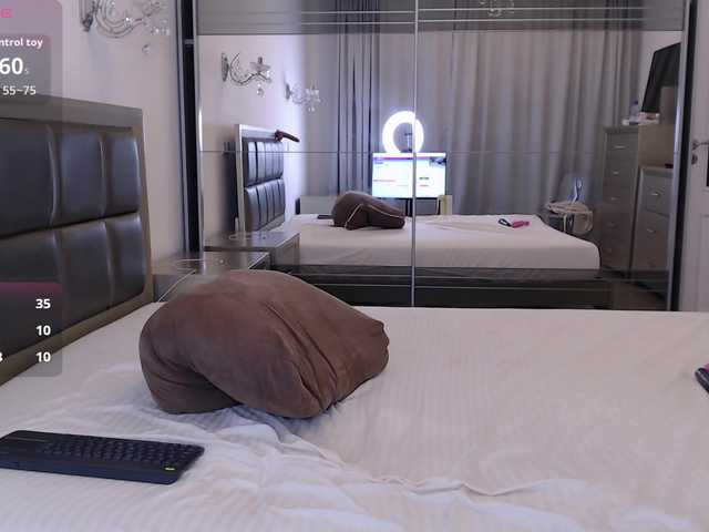 ailinaioki's BongaCams show and profile