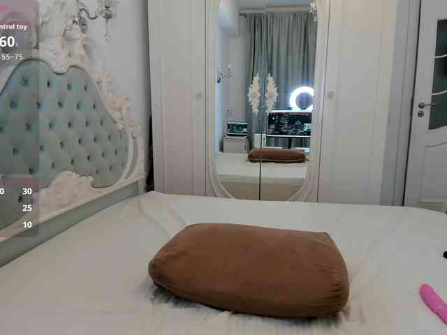 ailinaioki webcam