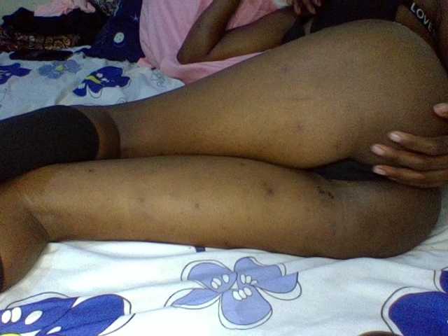 juicyspisy1 – webcam model profile photo