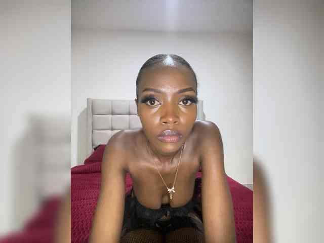 Exoticsoms webcam