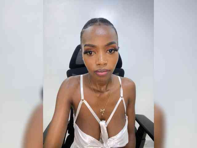 Exoticsoms webcam
