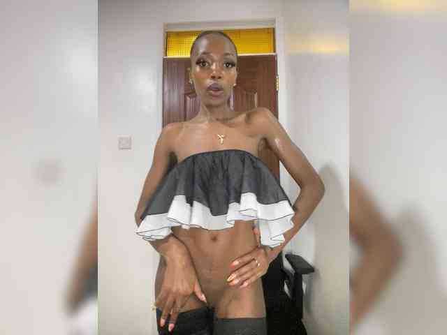 Exoticsoms webcam