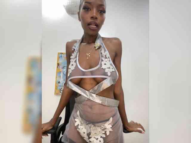 Exoticsoms webcam