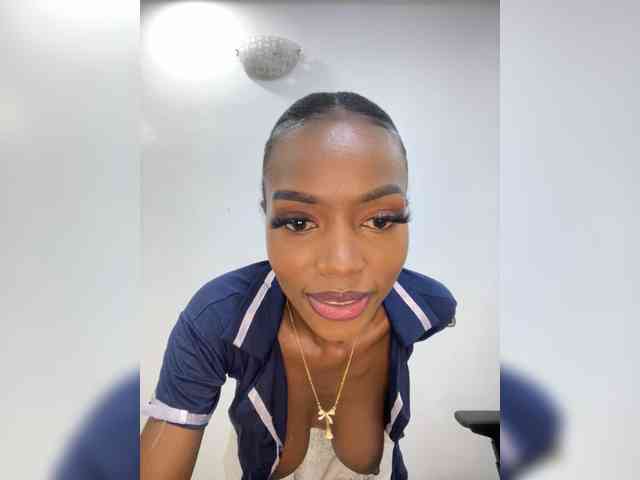 Exoticsoms webcam