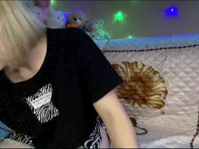 free chat room AndraPascale