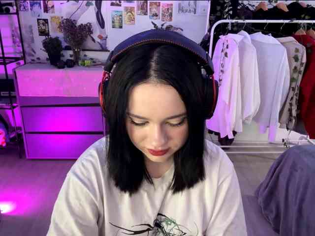 UrEmily webcam
